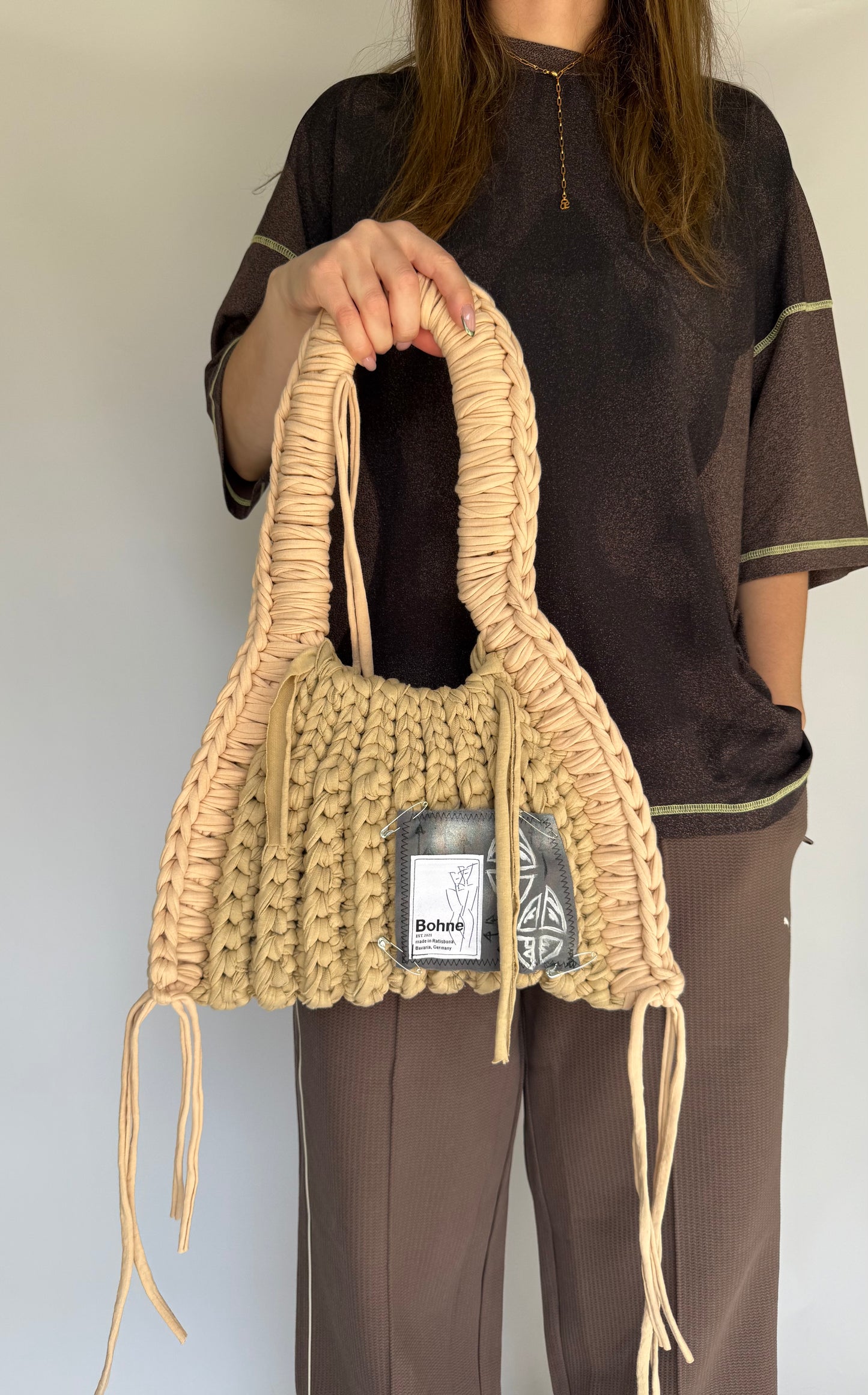 Crochet B-BAG aus recyceltem T-Shirt-Garn | beige
