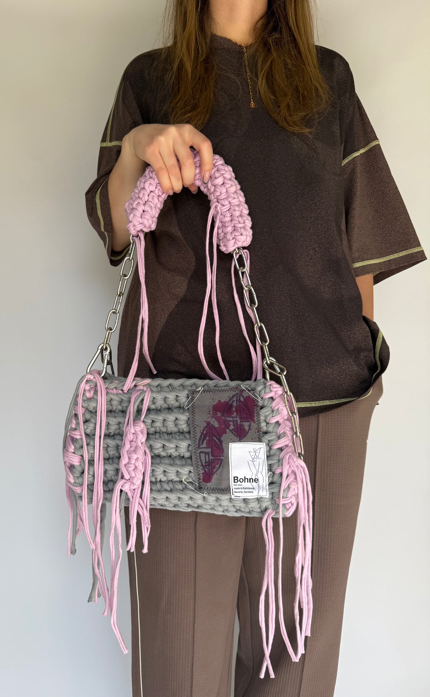Crochet B-BAG aus recyceltem T-Shirt-Garn | pink, grau
