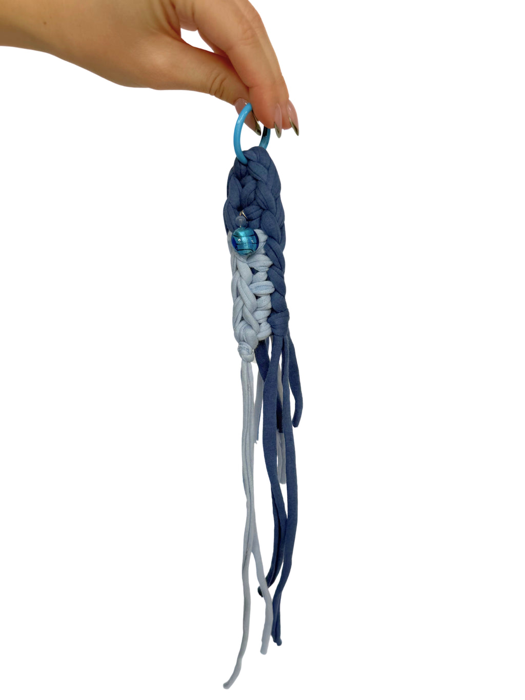 Crochet Anhänger aus recyceltem T-Shirt-Garn mit Perlen | Unikat