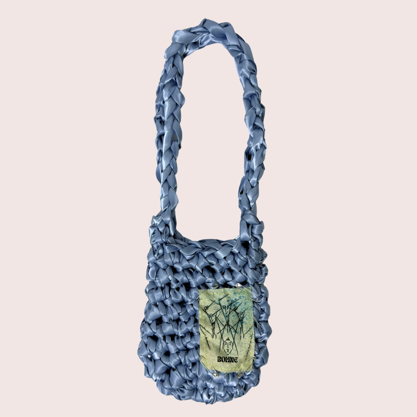 RIBBON Sky | Handgehäkelte Tasche aus Satinband