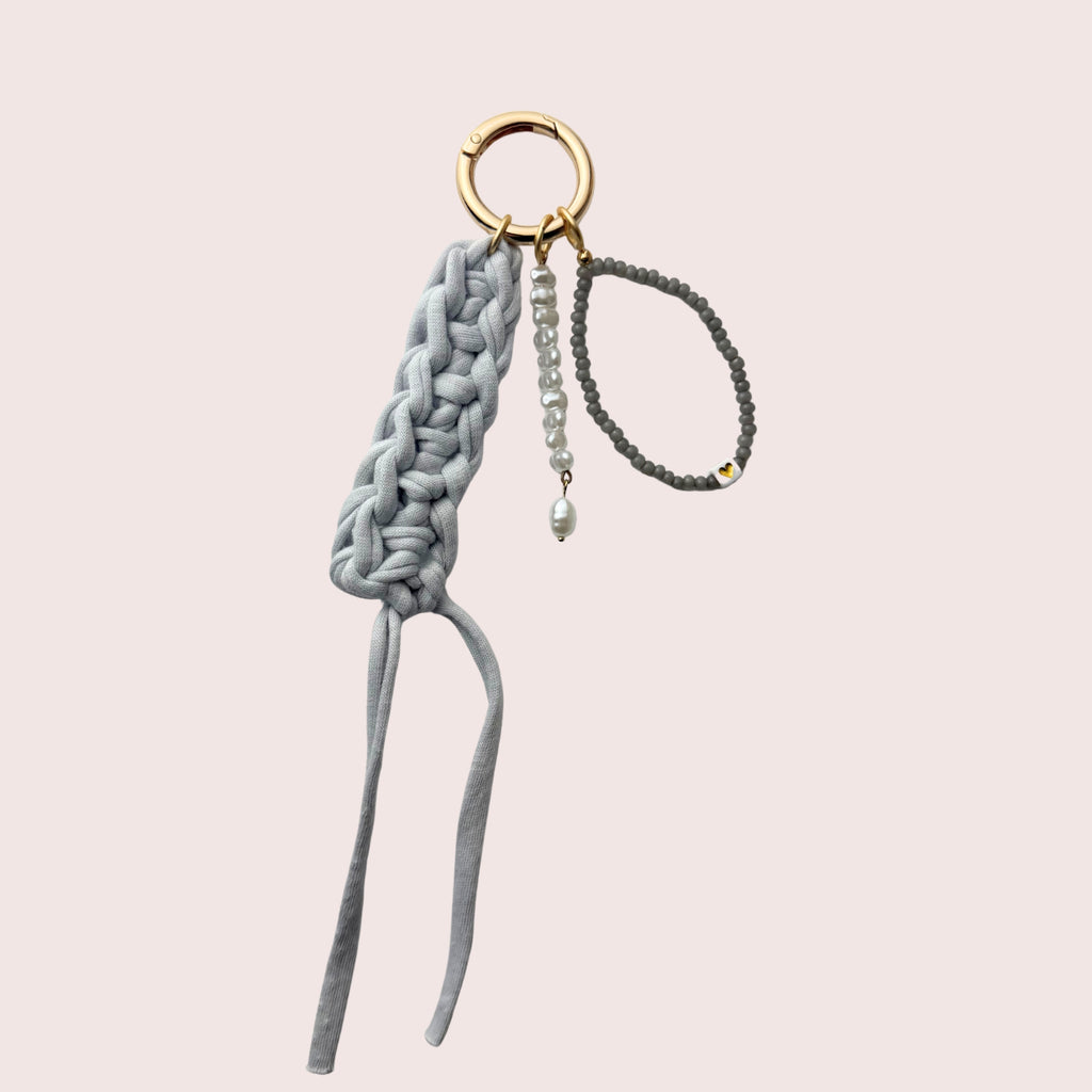 Schlüsselanhänger, Taschenanhänger, Hosenanhänger, Accessoires mit Perlen in gold Nr.4