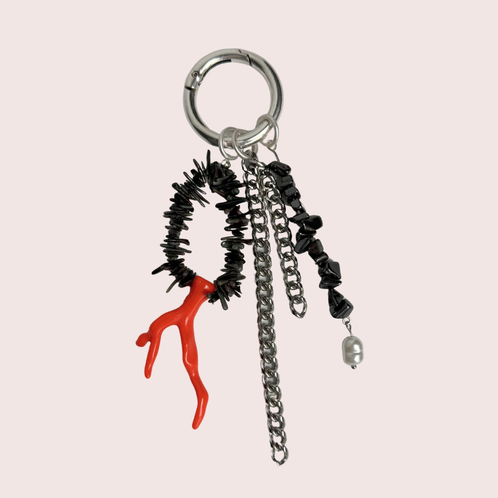 Schlüsselanhänger, Taschenanhänger, Hosenanhänger, Accessoires mit Perlen in silber Nr.1