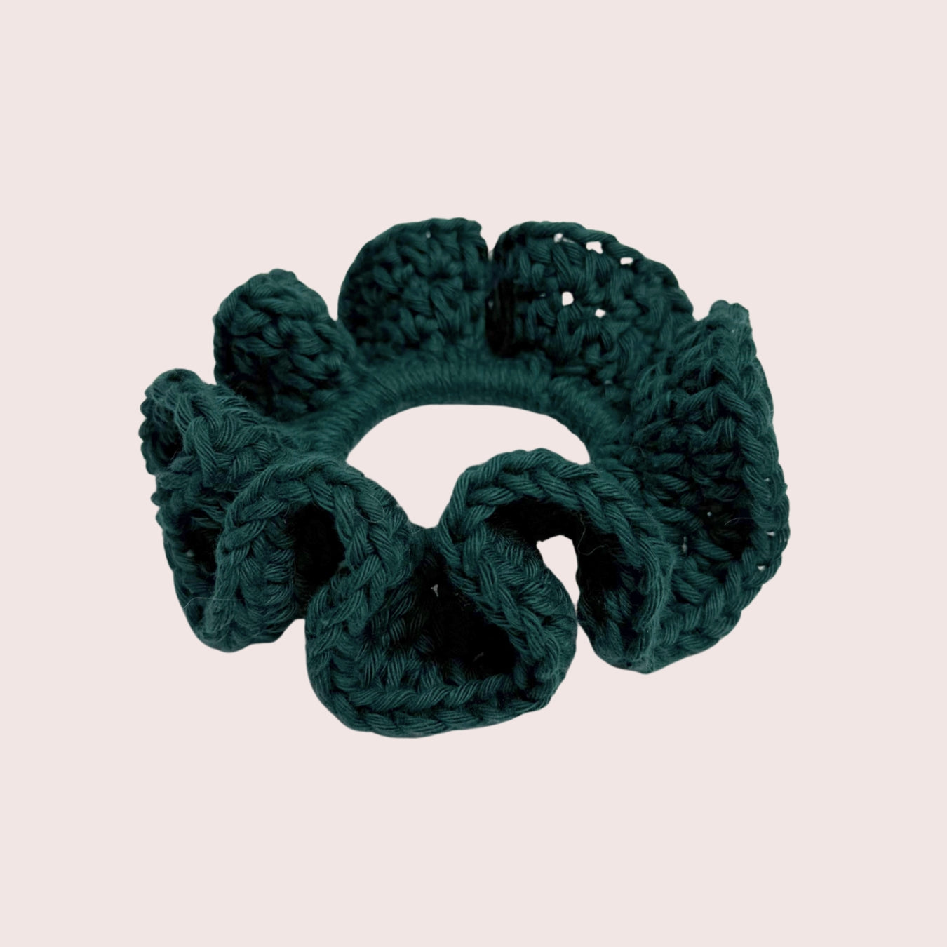gehäkelter Haargummi aus Baumwolle in dunkelgrün | farbe:emerald|typ:produkt