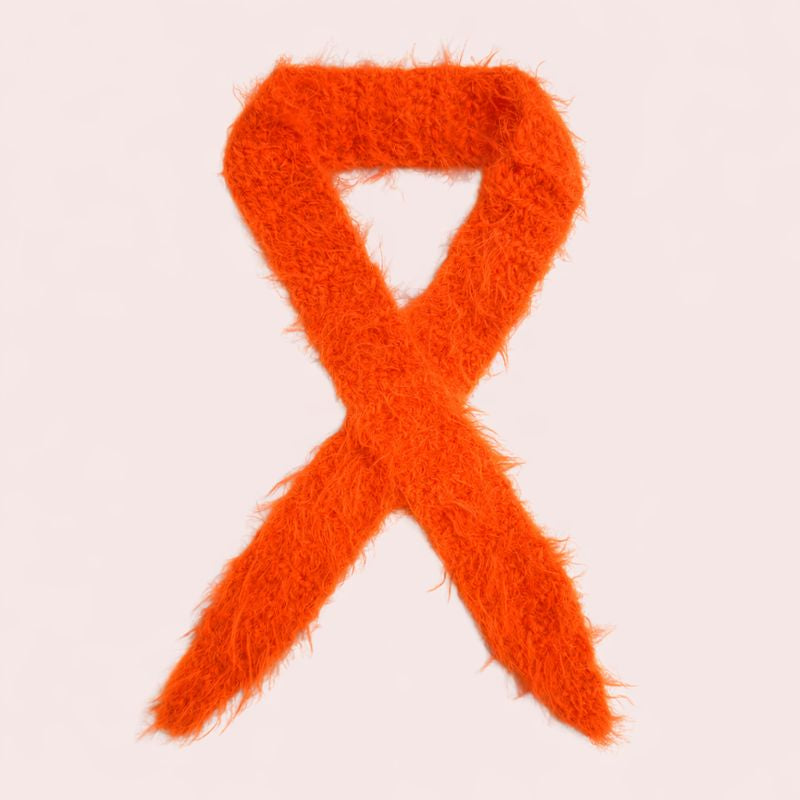 weicher fuzzy gehäkelter Sophie Scarf aus Merino Mix in orange | farbe:ember|typ:produkt