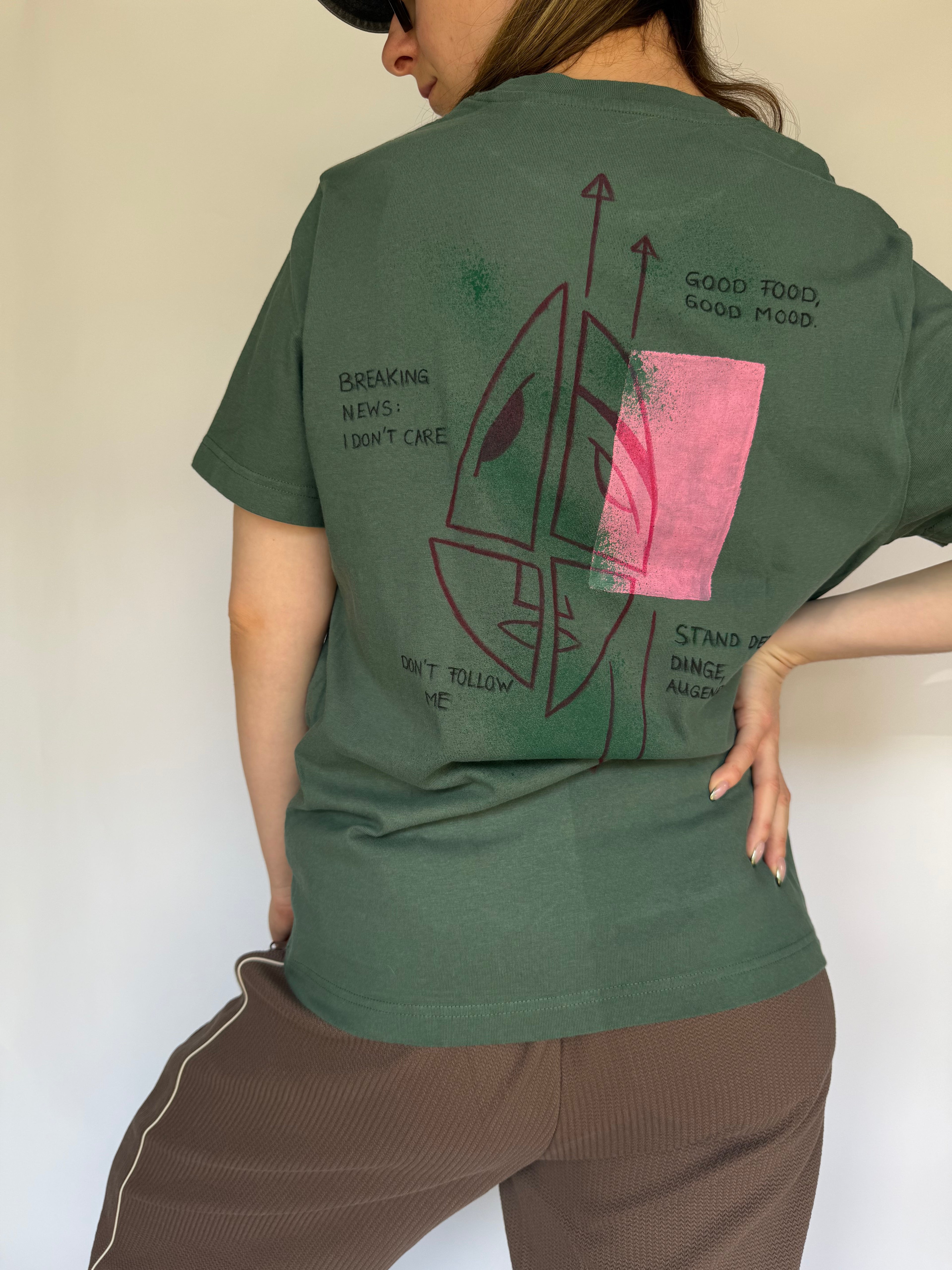 Handbemaltes T-Shirt aus Bio-Baumwolle | S