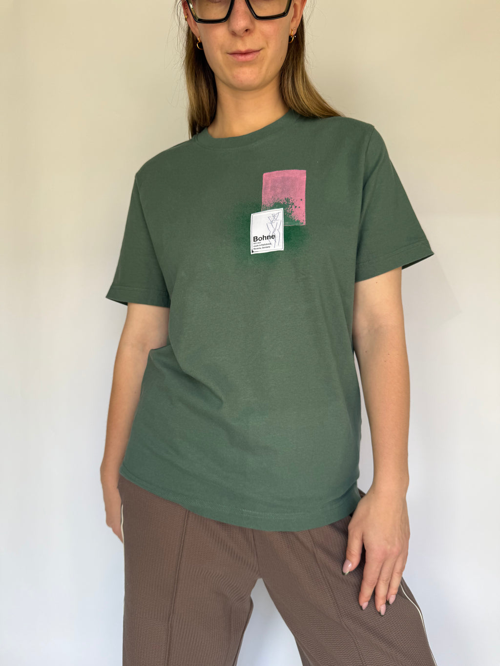 Handbemaltes T-Shirt aus Bio-Baumwolle | S