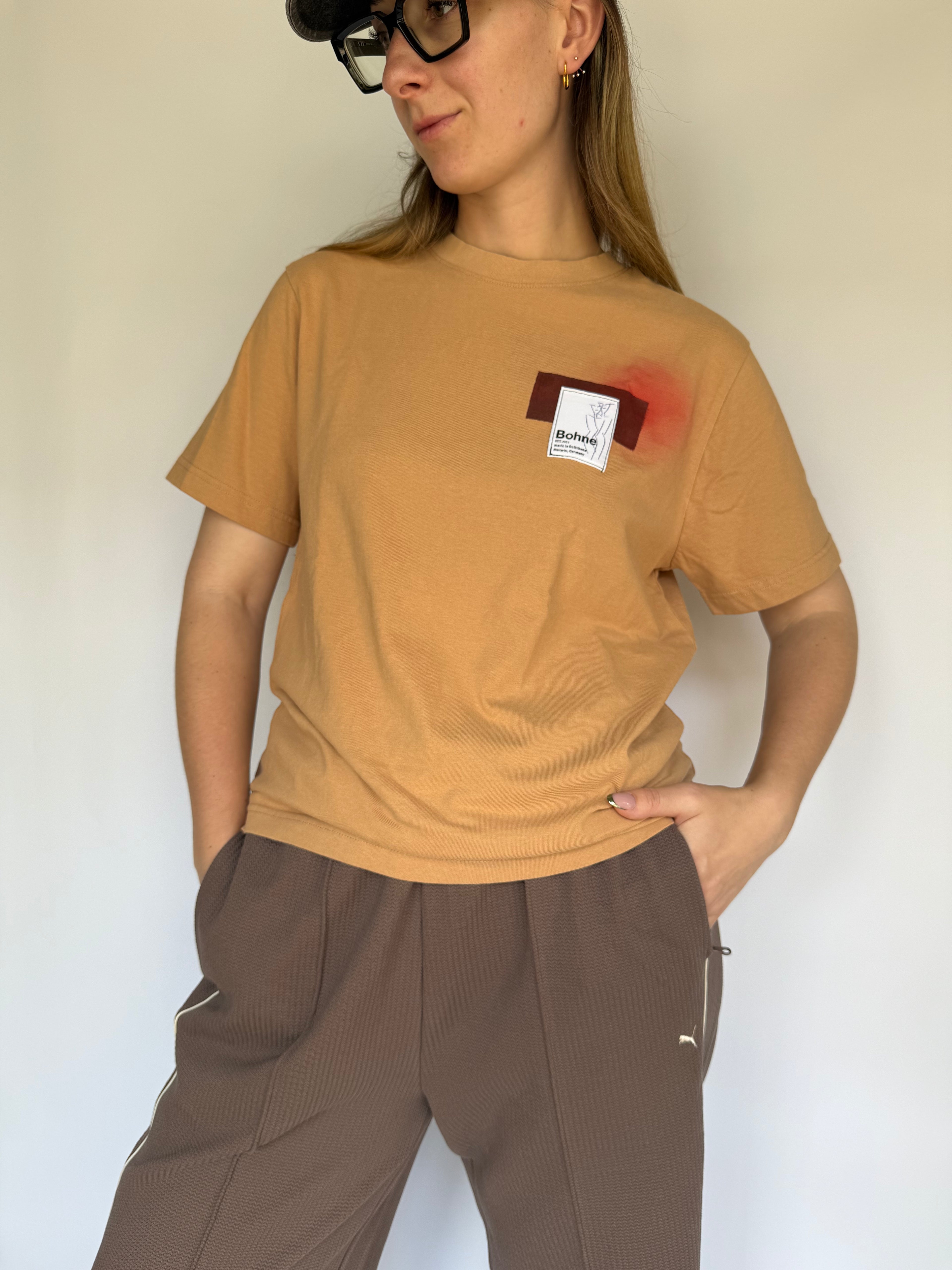 Handbemaltes T-Shirt aus Bio-Baumwolle | S