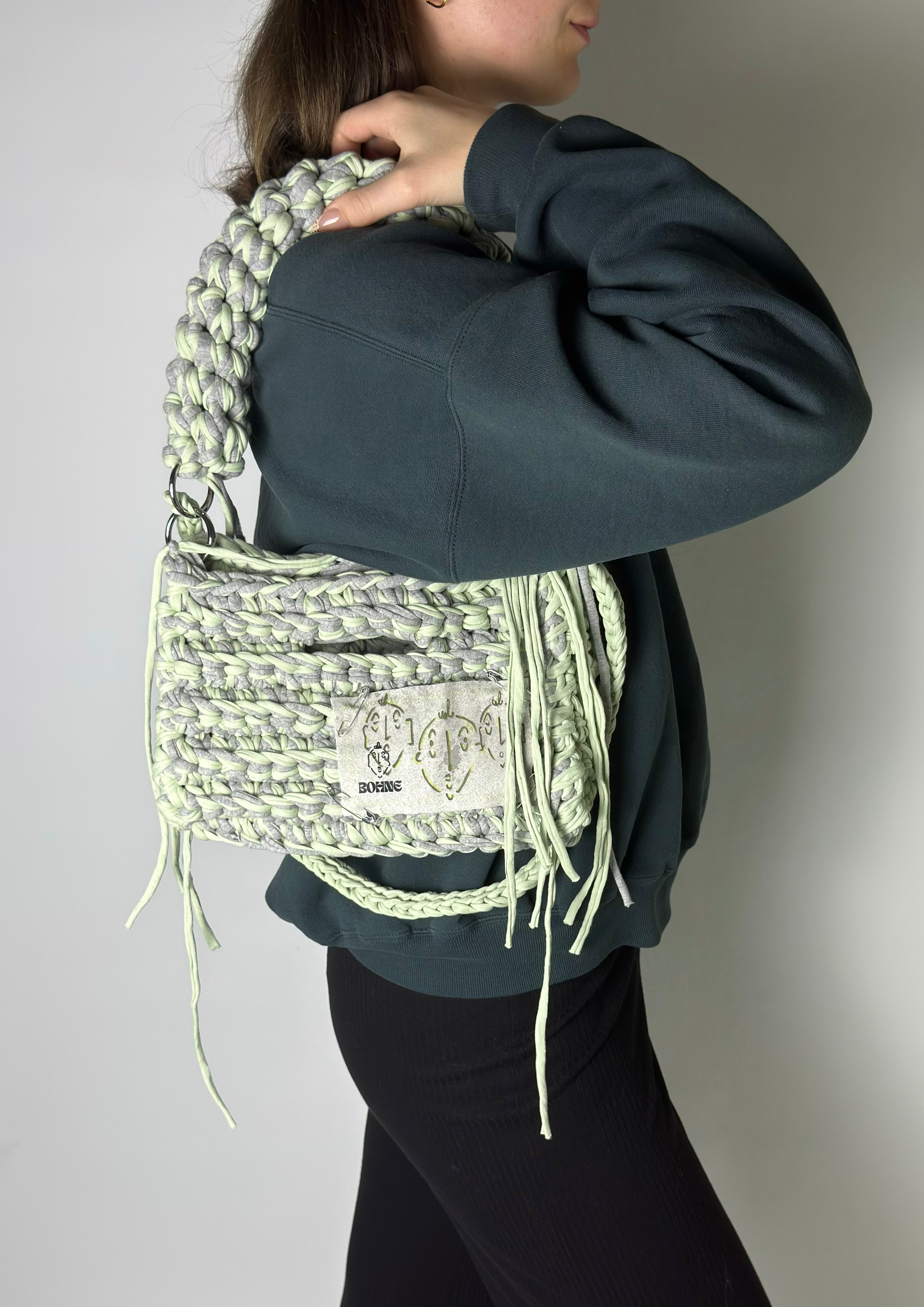 MODUL Mint | handgehäkelte Tasche aus Recyclinggarn