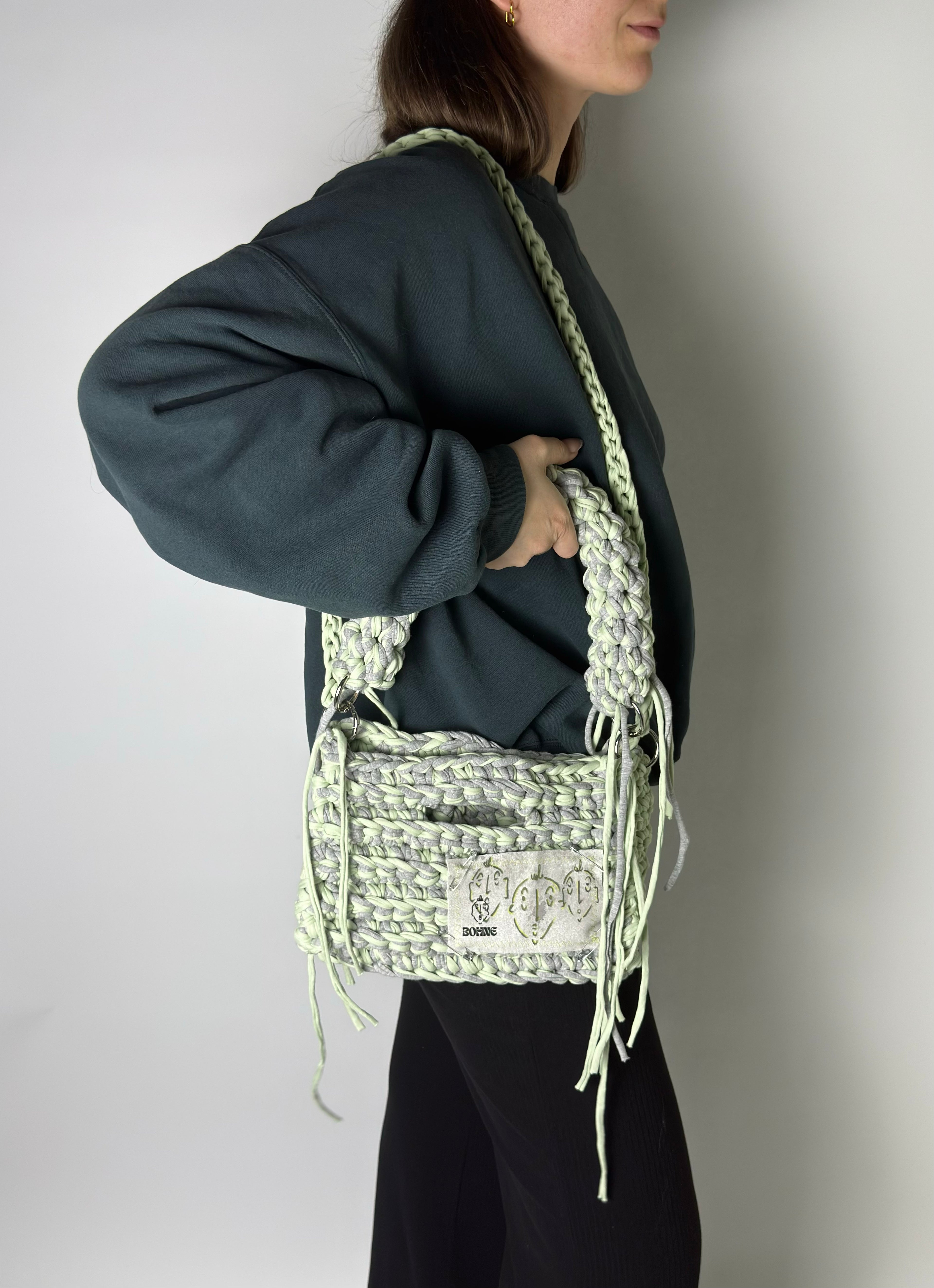 MODUL Mint | handgehäkelte Tasche aus Recyclinggarn