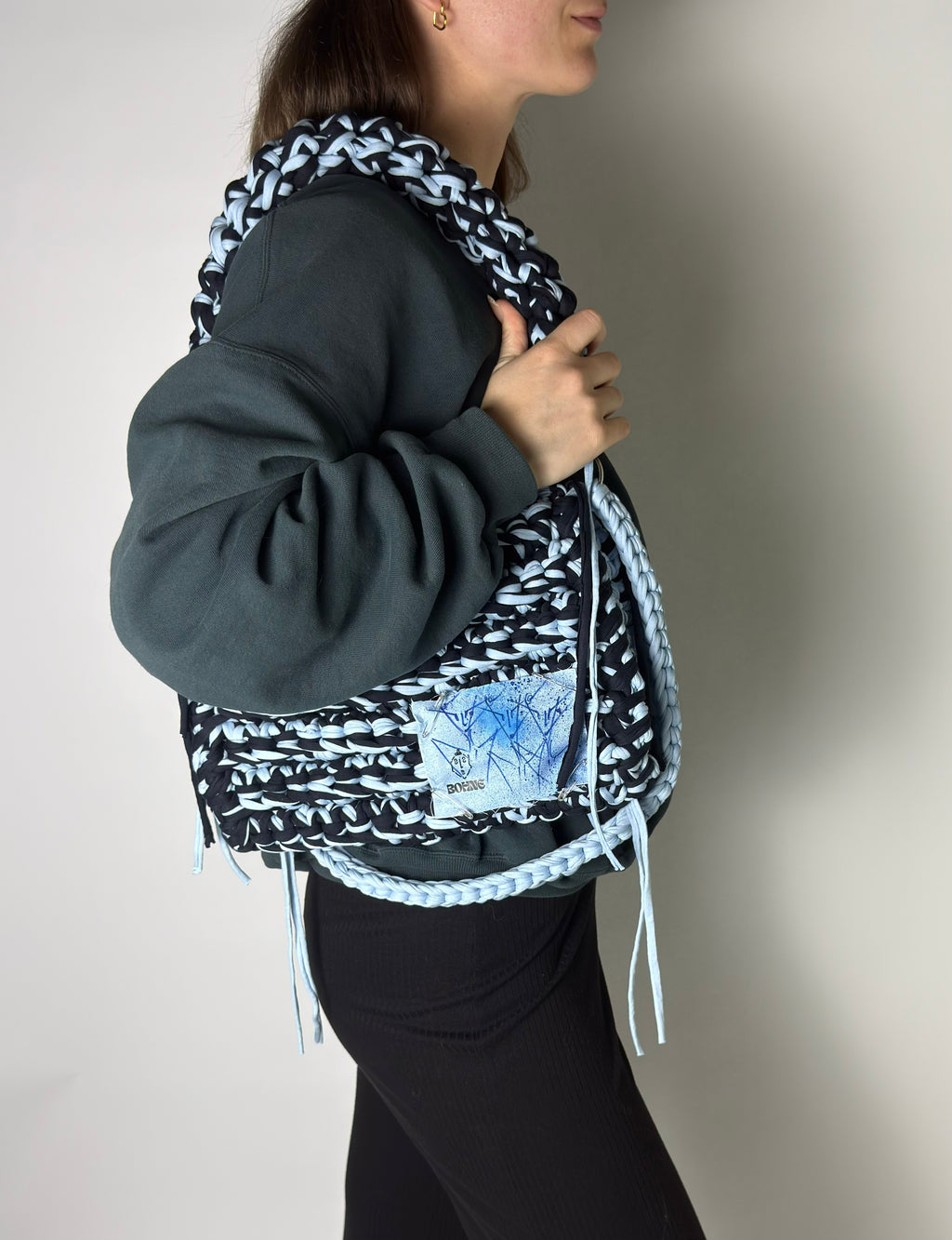 MODUL Azure | handgehäkelte Tasche aus Recyclinggarn