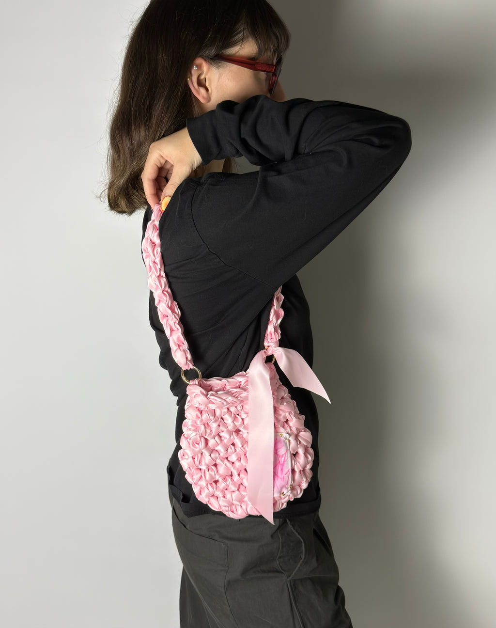 RIBBON Blush | Handgehäkelte Tasche aus Satinband