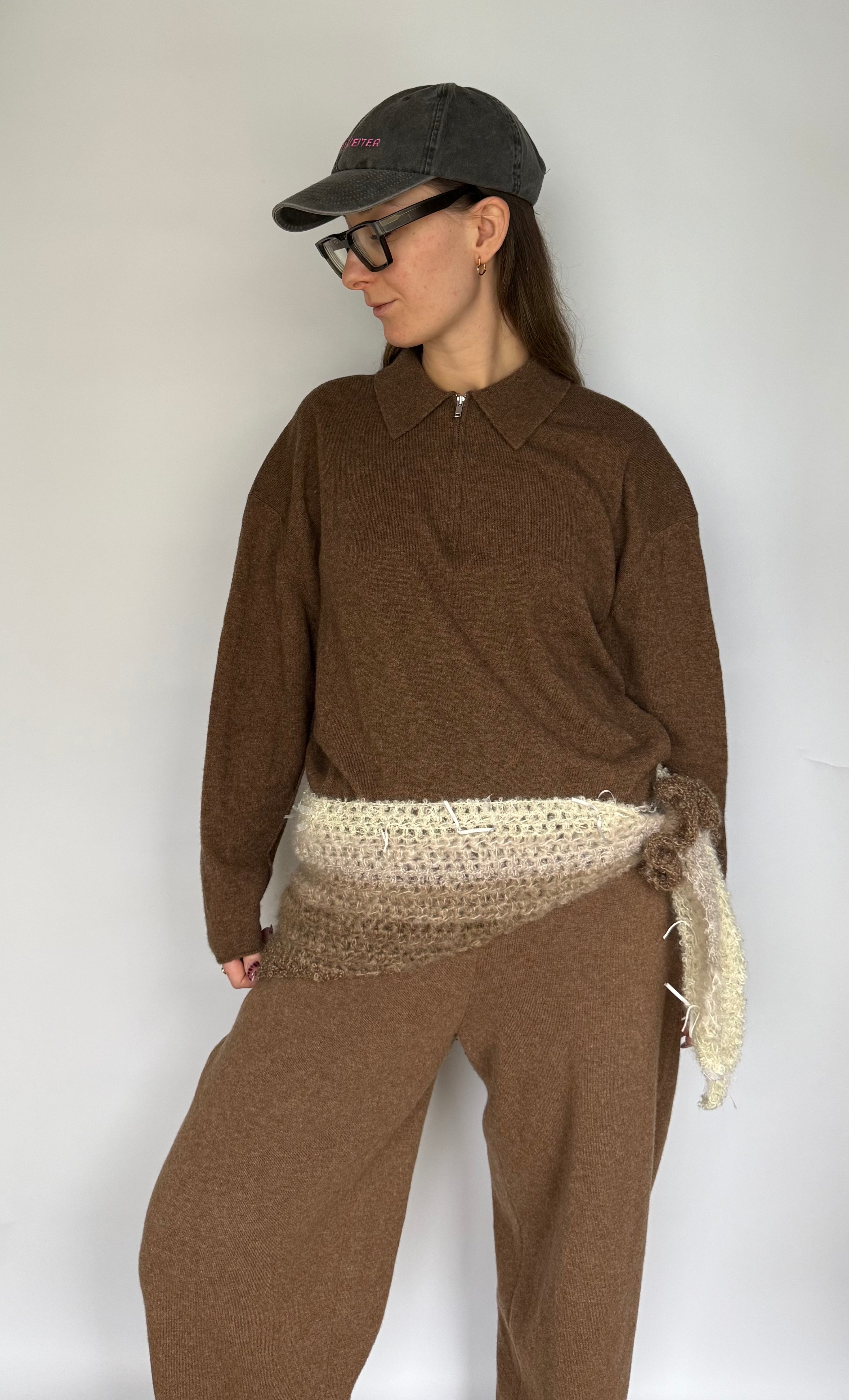 Triangle Scarf Earth Sand | Limited Edition