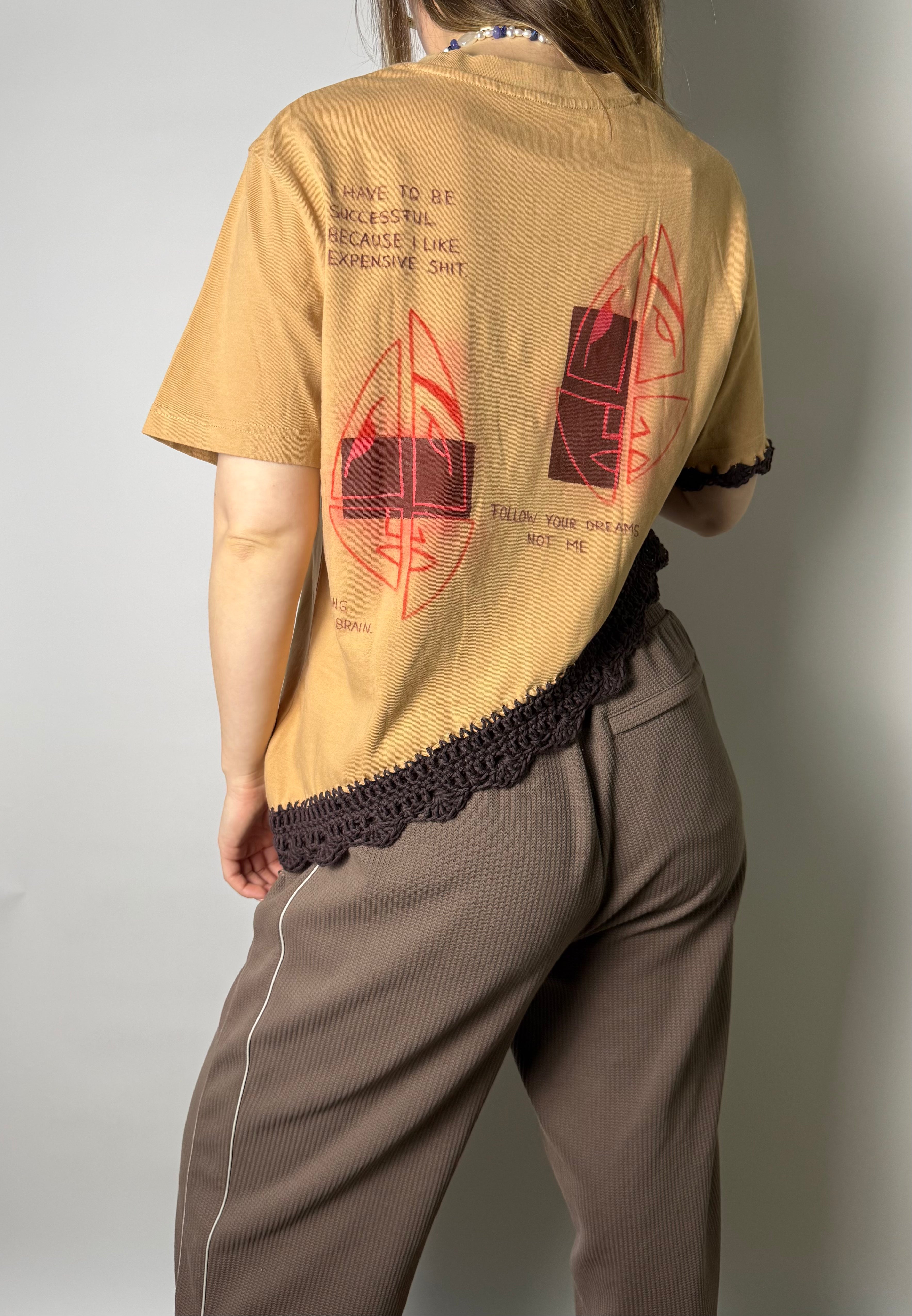 Upcycling Artwear | Relaxed T-Shirt | Braun / Rot | S
