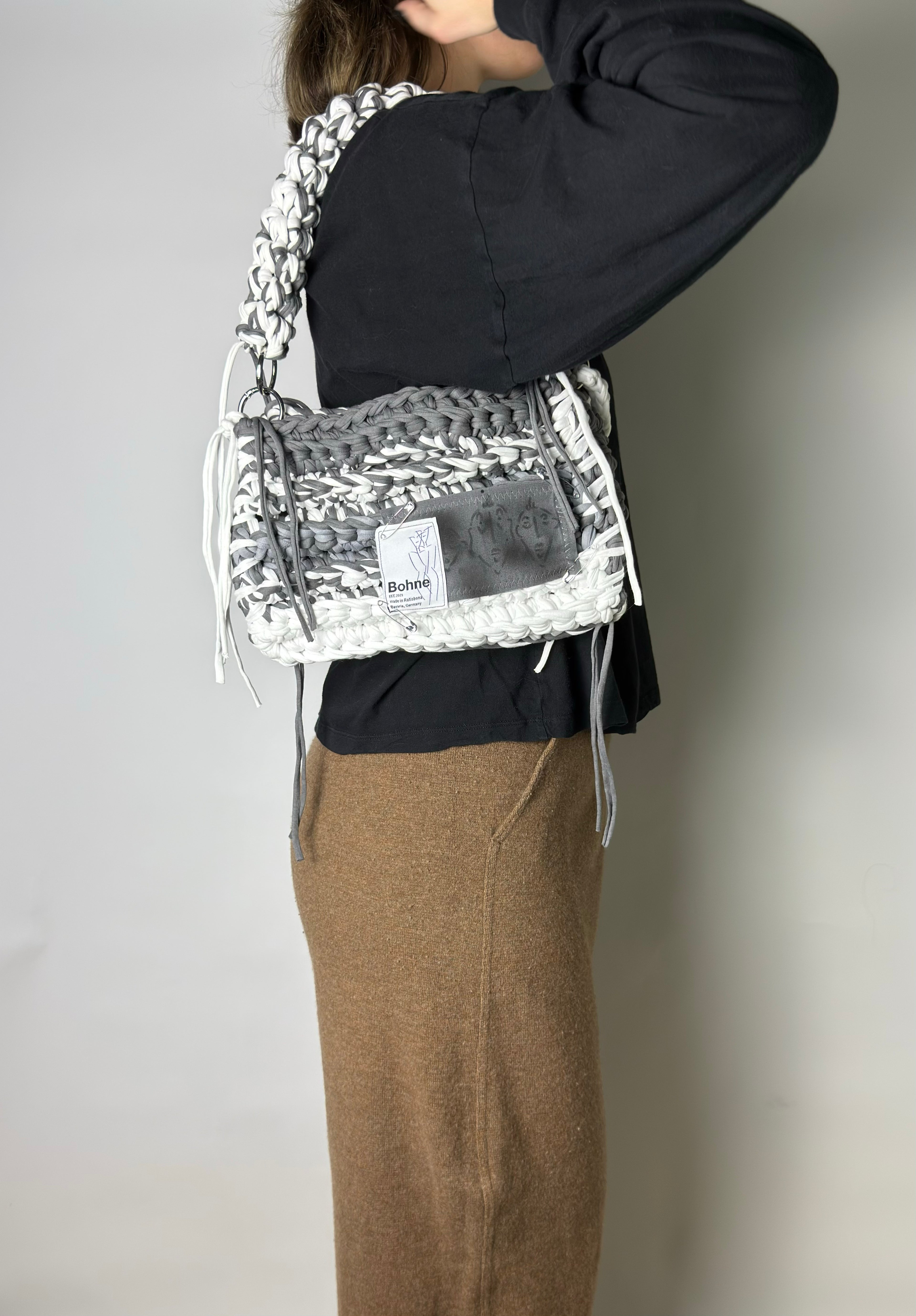 MODUL Static Nr.2 | handgehäkelte Tasche aus Recyclinggarn