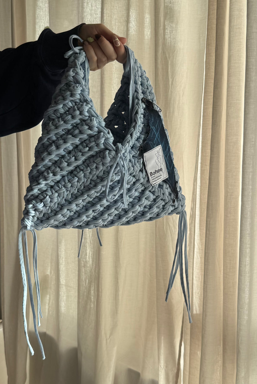 Crochet B-BAG aus recyceltem T-Shirt-Garn | hellblau