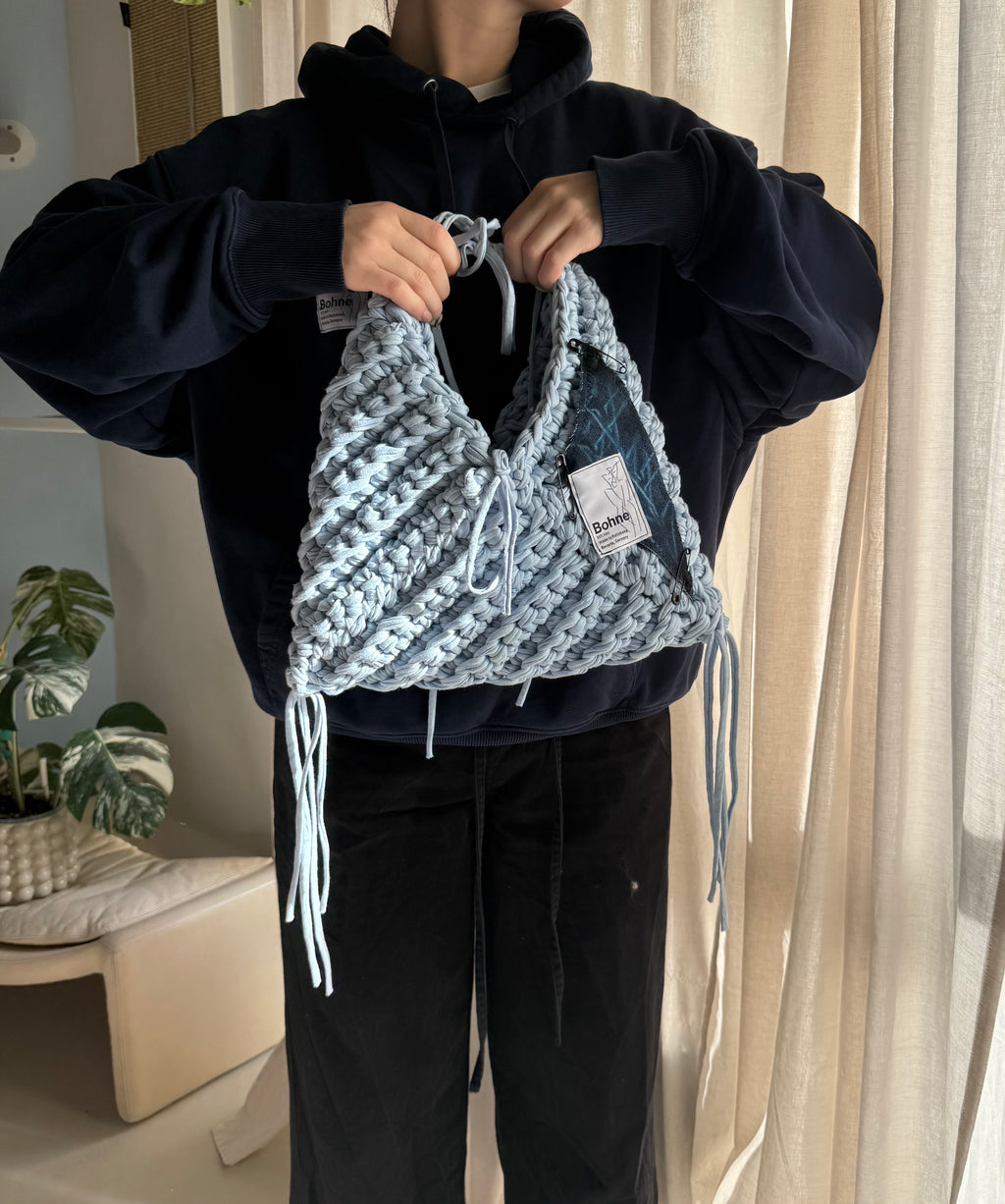 Crochet B-BAG aus recyceltem T-Shirt-Garn | hellblau
