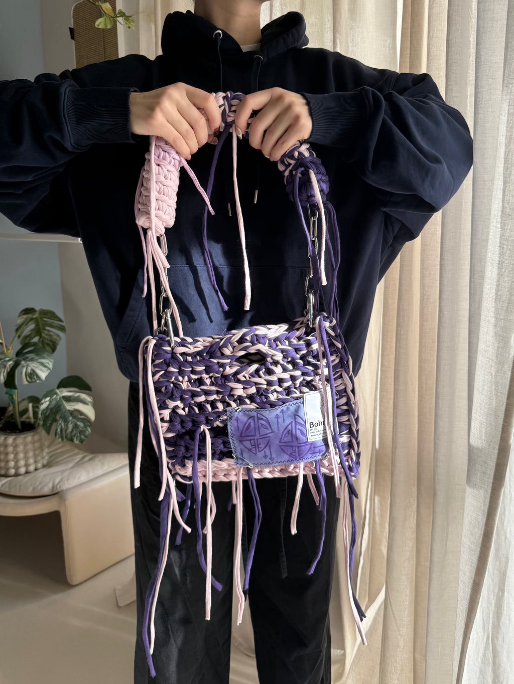 Crochet B-BAG aus recyceltem T-Shirt-Garn | violett, rose