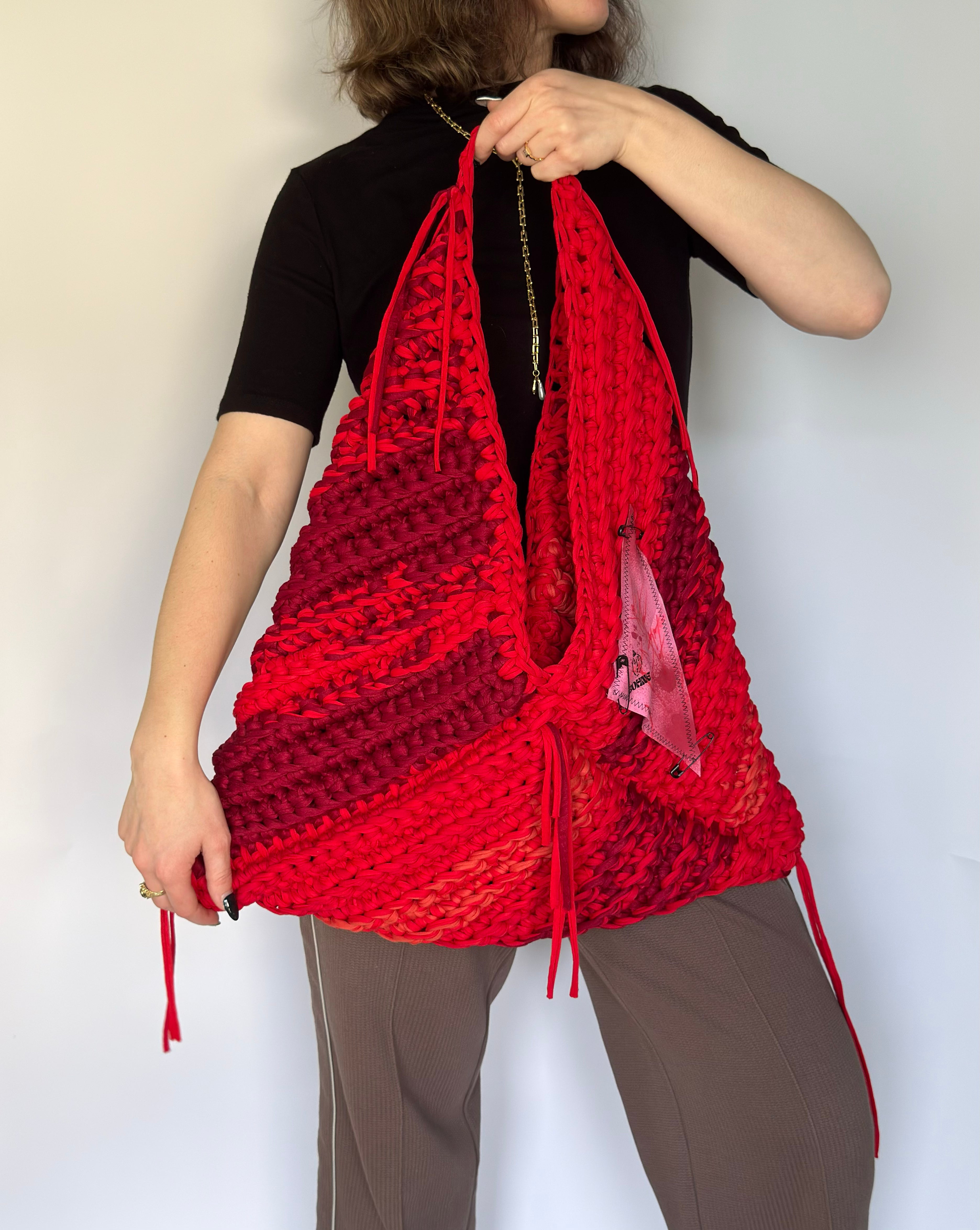 TRIA Fire XXL | handgehäkelte Tasche aus Recyclinggarn