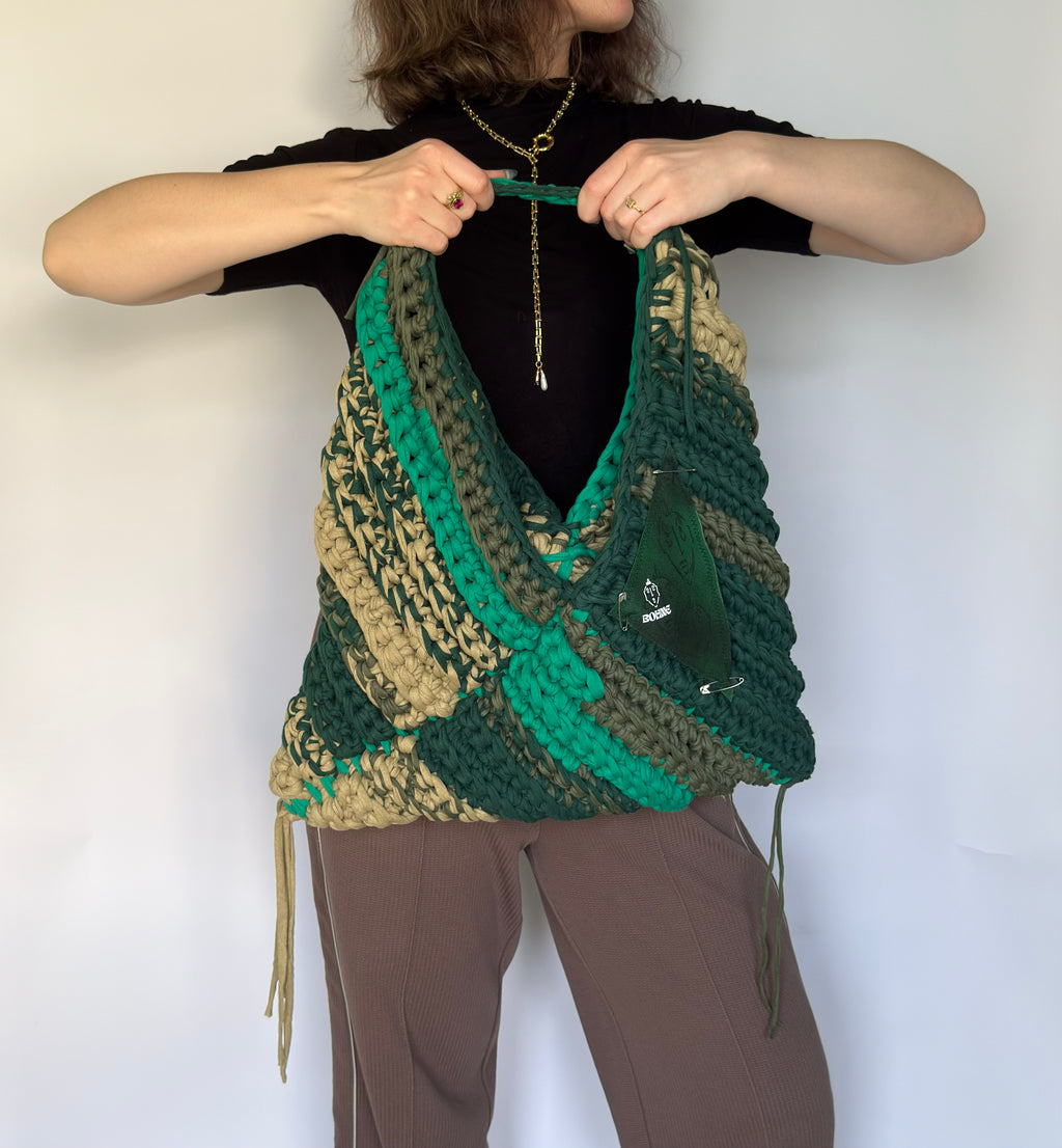 TRIA Moss Varié XL | handgehäkelte Tasche aus Recyclinggarn