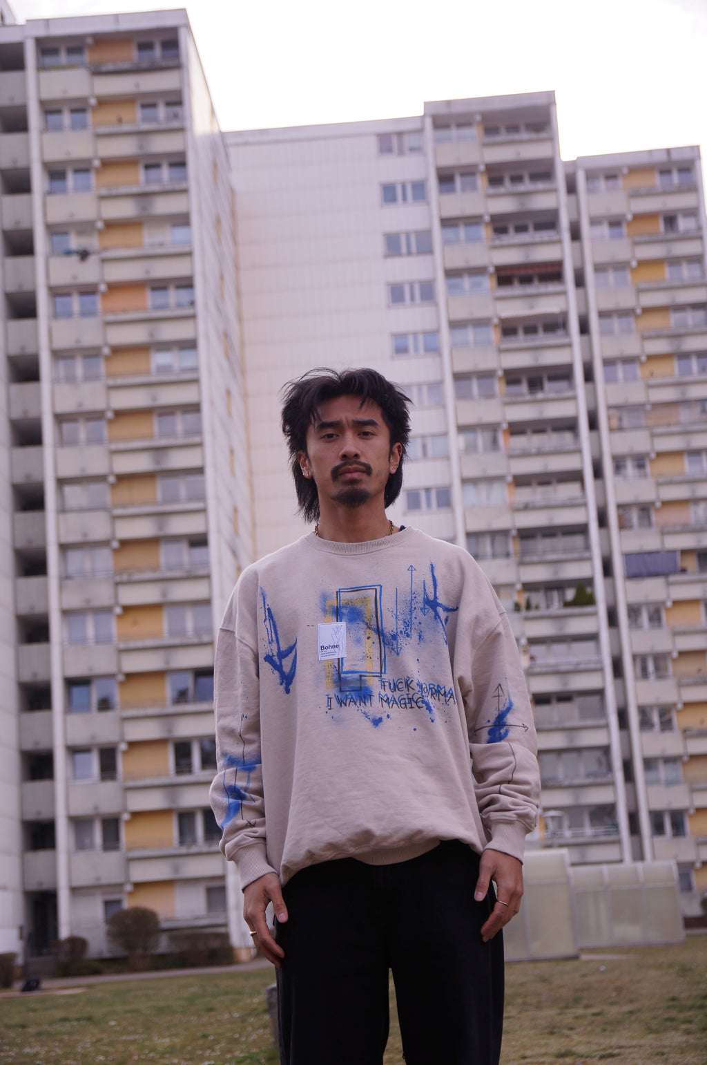 Handbemaltes Sweatshirt aus Bio-Baumwolle | L