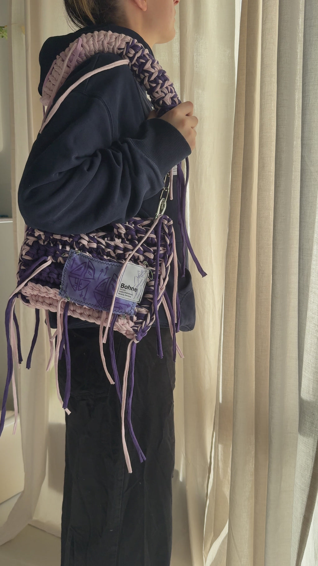 Crochet B-BAG aus recyceltem T-Shirt-Garn | violett, rose