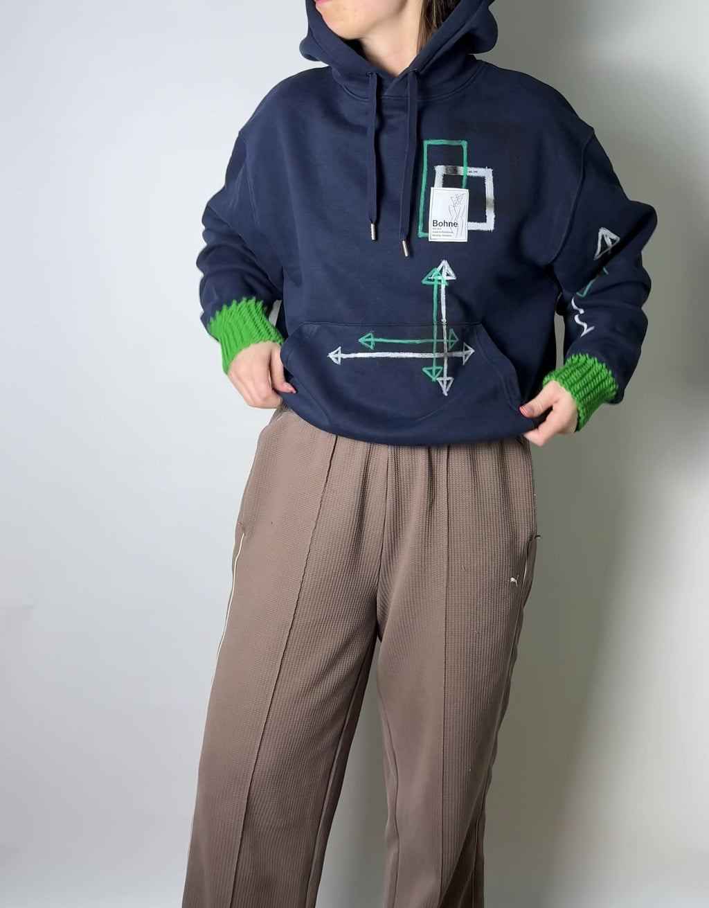 Upcycling Artwear Oversize Hoodie | Grün / Weiß | S