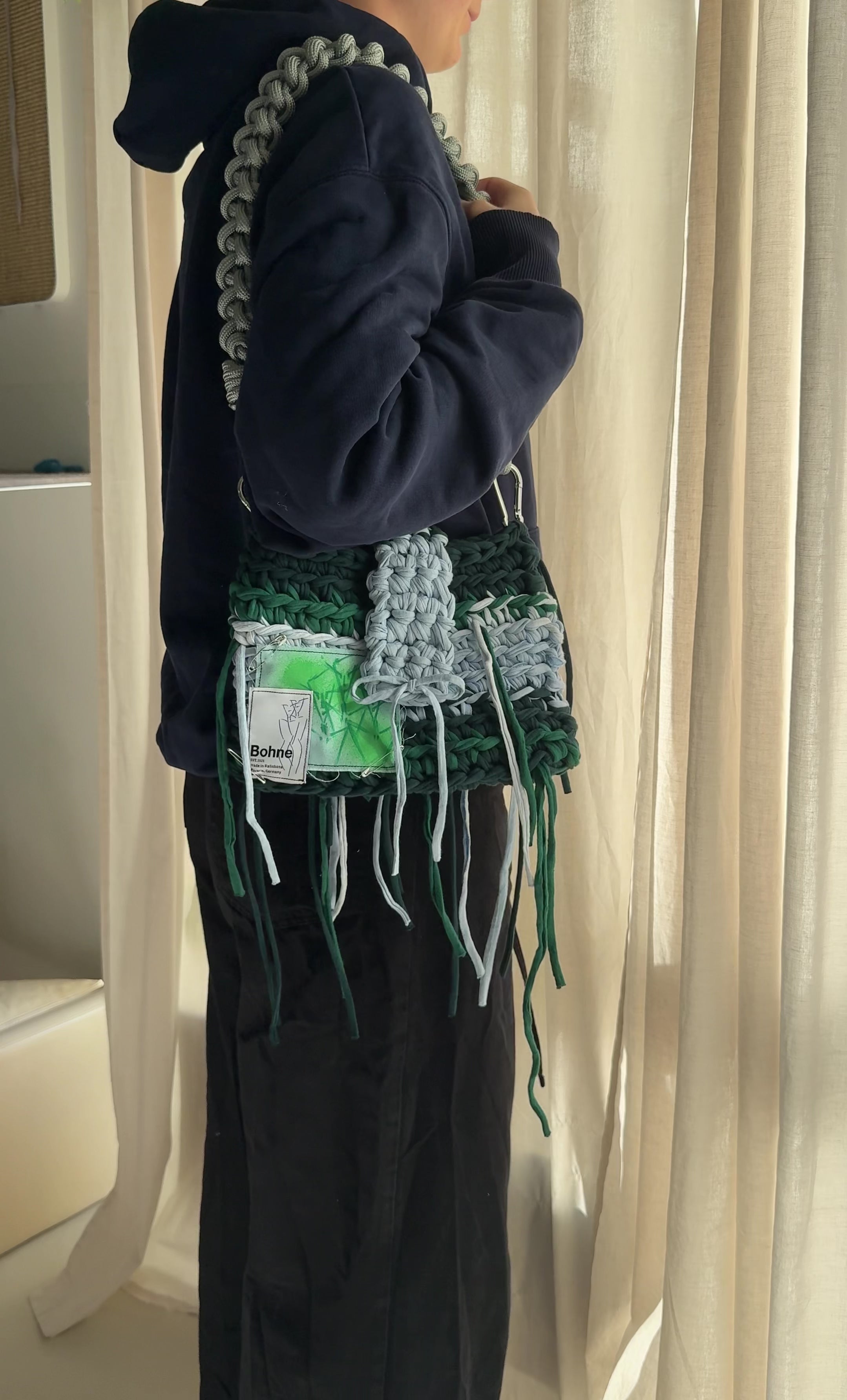 Crochet B-BAG aus recyceltem T-Shirt-Garn | blau, grün